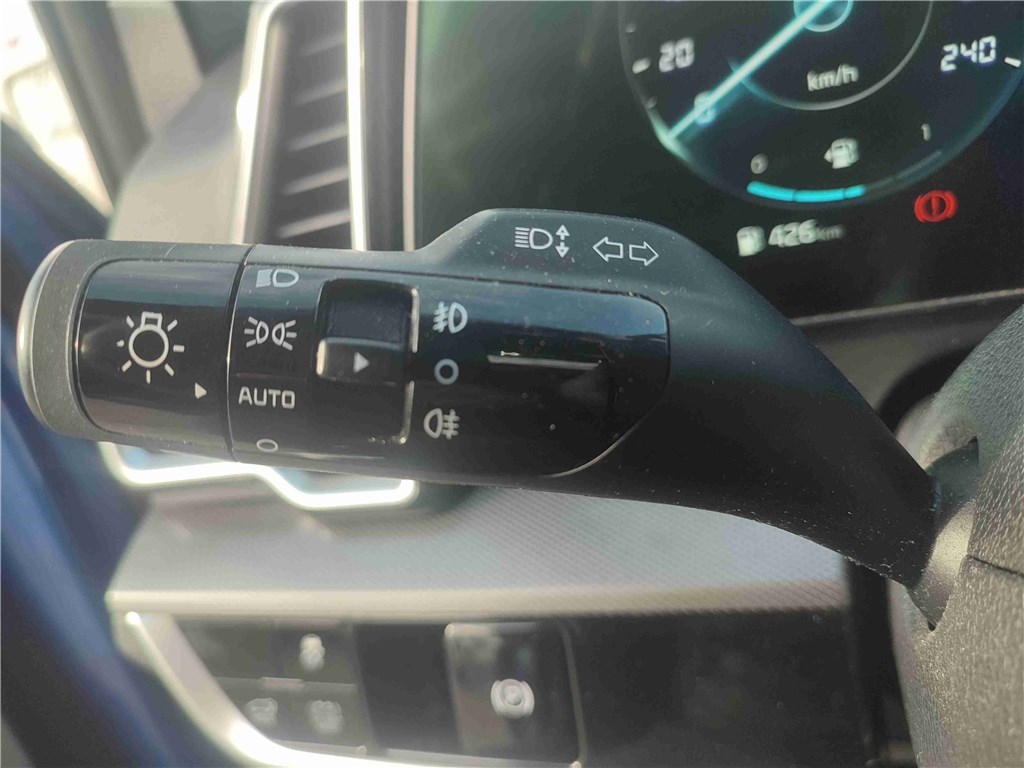 KIA SPORTAGE 1.6 T-GDI 230CH ISG HYBRIDE BVA6 4X2 GT Line Premium