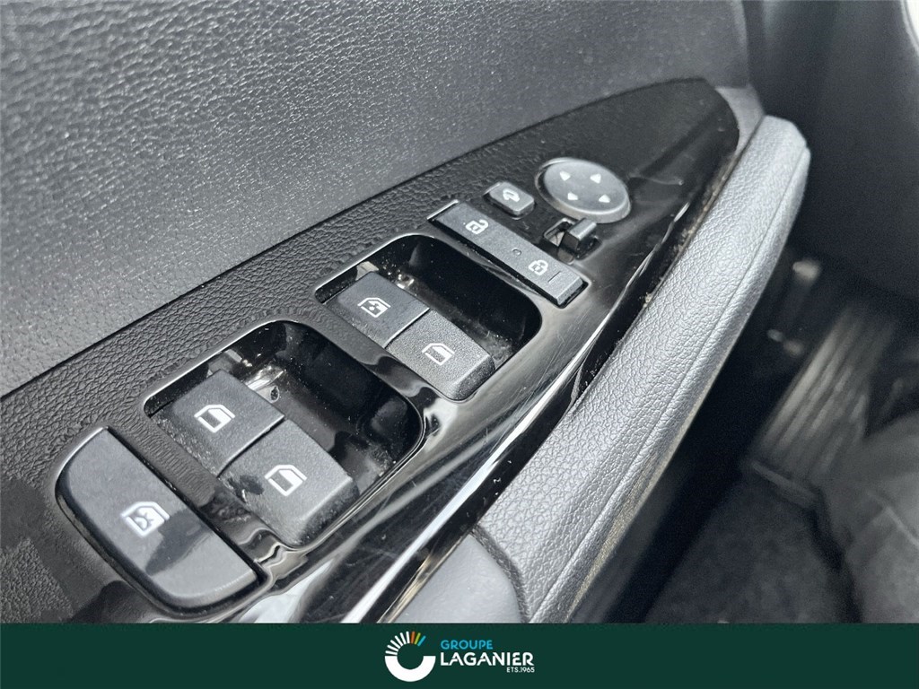 KIA SPORTAGE VP 1.6 T-GDI 230CH ISG HYBRIDE BVA6 4X2 Active