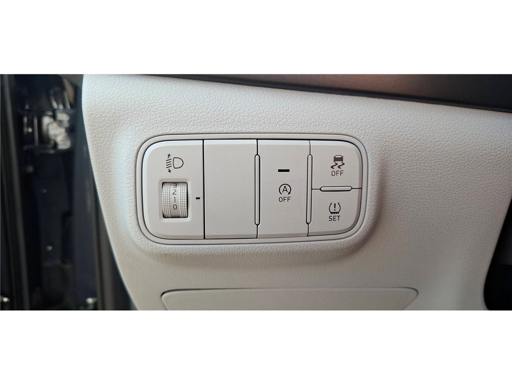 HYUNDAI BAYON 1.0 T-GDI 100 DCT-7 HYBRID 48V BUSINESS