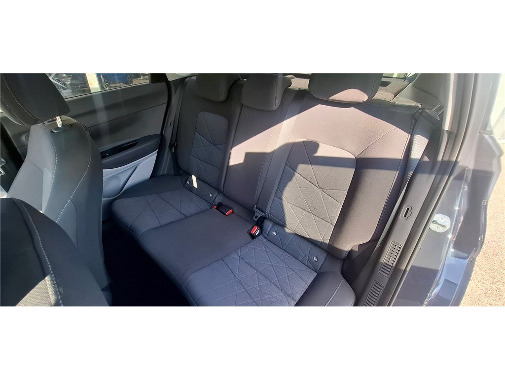 HYUNDAI BAYON 1.0 T-GDI 100 DCT-7 HYBRID 48V BUSINESS