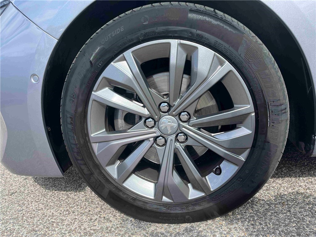 PEUGEOT 508 SW BLUEHDI 130 CH S&S EAT8 Allure