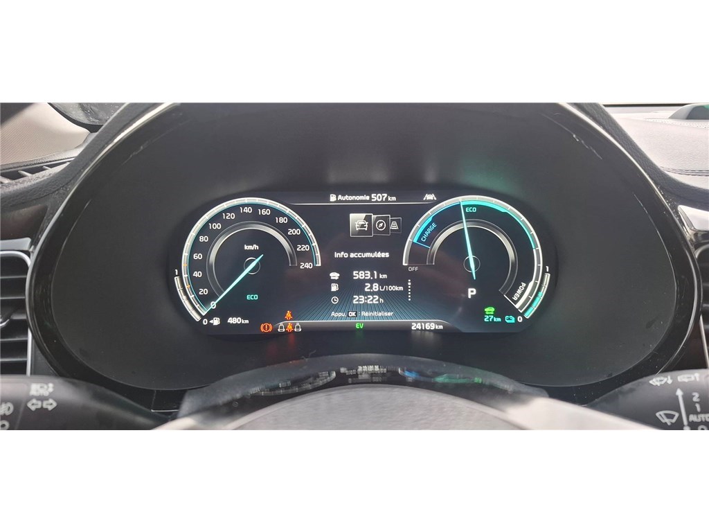 KIA XCEED 1.6 GDI HYBRIDE RECHARGEABLE 141CH DCT6 Black & White Edition