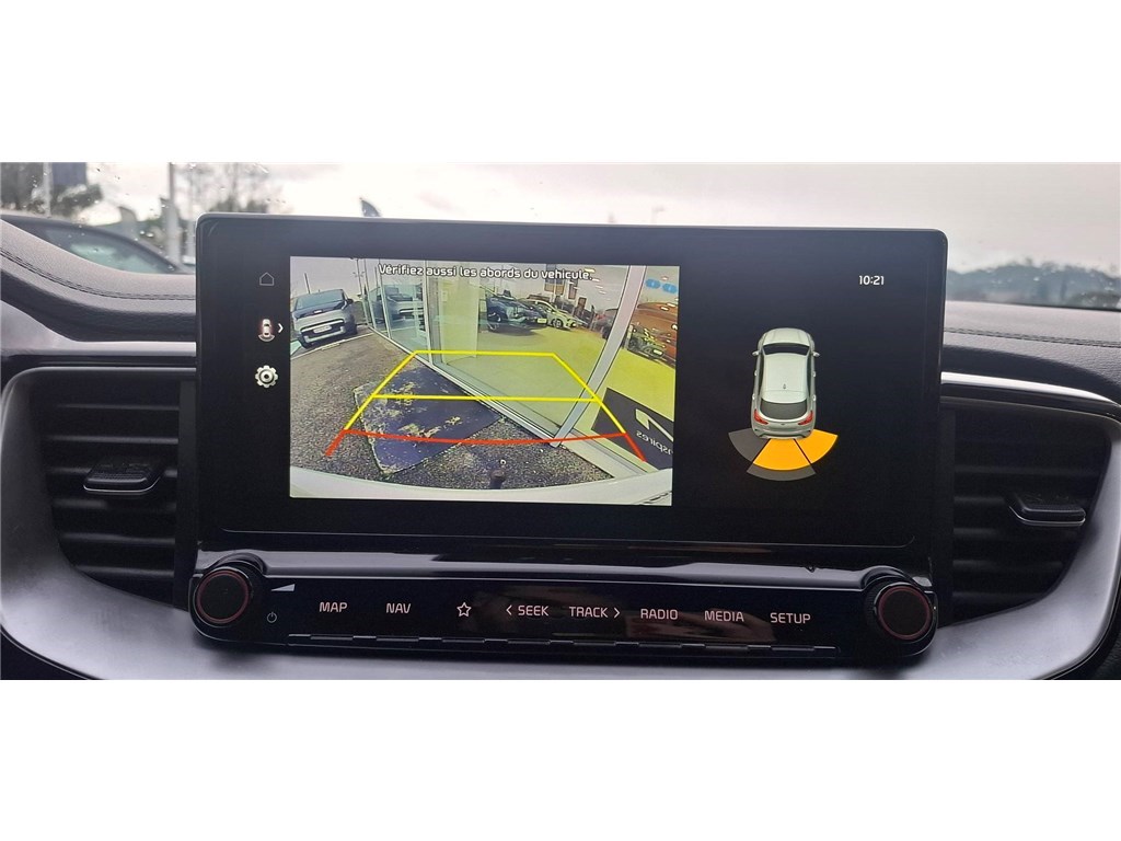 KIA XCEED 1.6 GDI HYBRIDE RECHARGEABLE 141CH DCT6 Black & White Edition