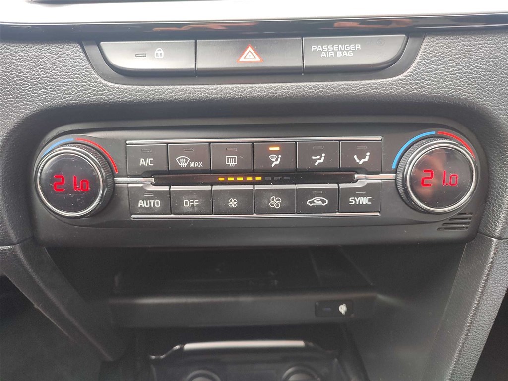 KIA CEED 1.4 T-GDI 140 CH ISG BVM6 GT Line