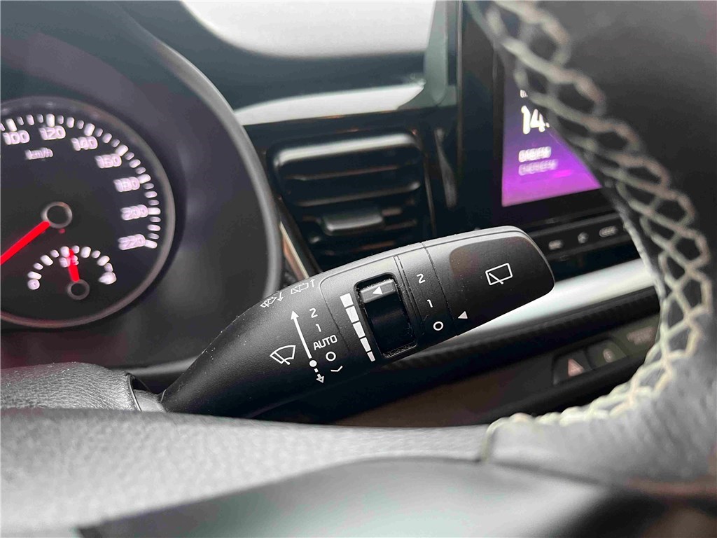 KIA STONIC 1.0 T-GDI 120 CH MHEV DCT7 GT Line