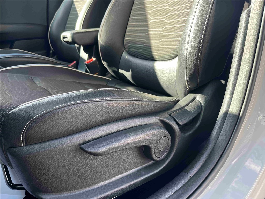 KIA STONIC 1.0 T-GDI 100 CH DCT7 GT Line