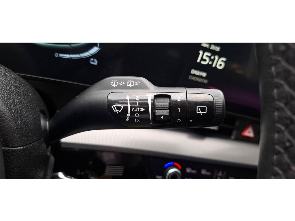 KIA SPORTAGE 1.6 T-GDI 265CH ISG HYBRIDE RECHARGEABLE BVA6 4X4 Active