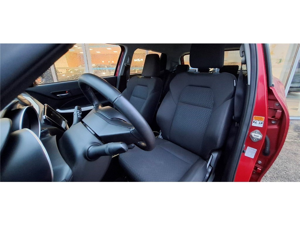 SUZUKI SWIFT 1.2 DUALJET HYBRID AUTO (CVT) Privilège