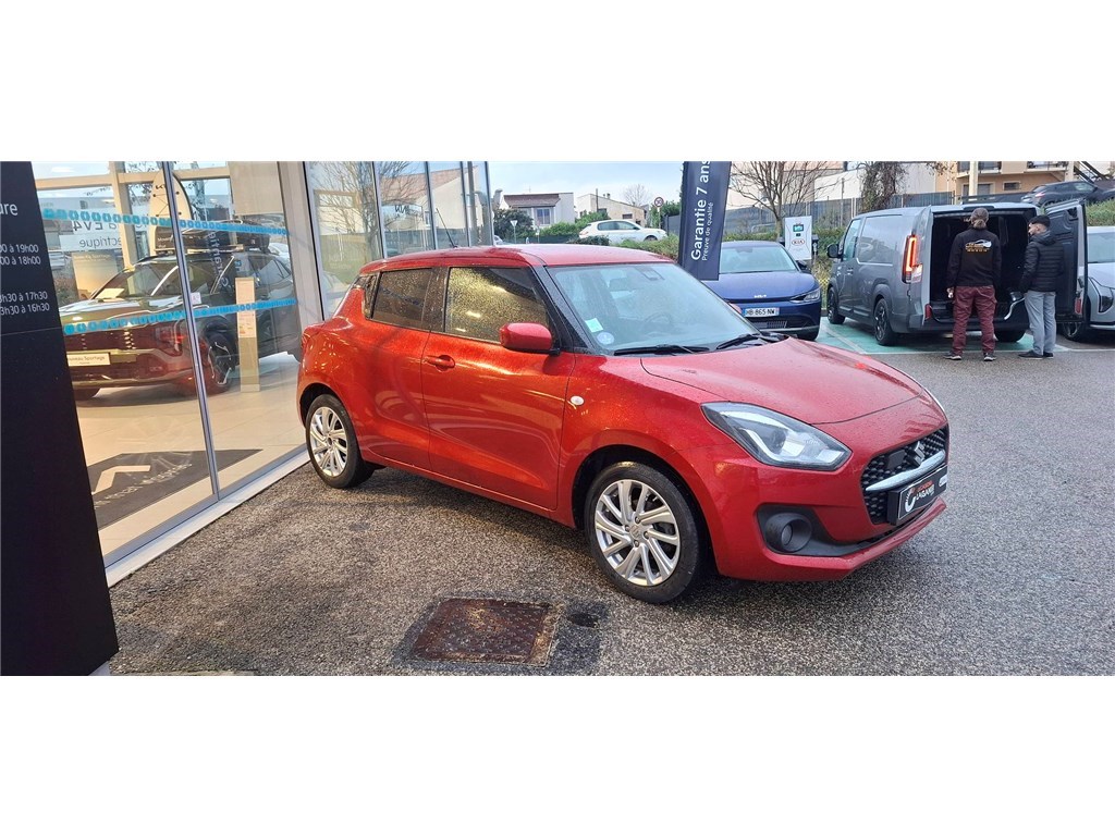 SUZUKI SWIFT 1.2 DUALJET HYBRID AUTO (CVT) Privilège