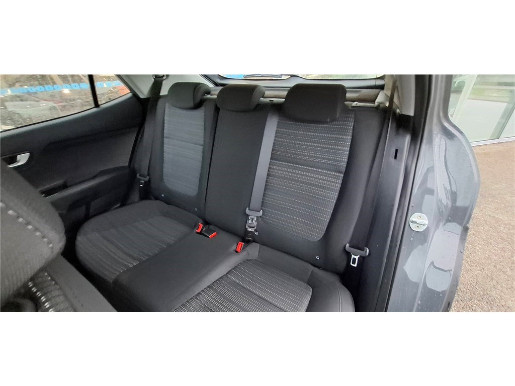 KIA STONIC 1.0 T-GDI 100 CH ISG DCT7 Active