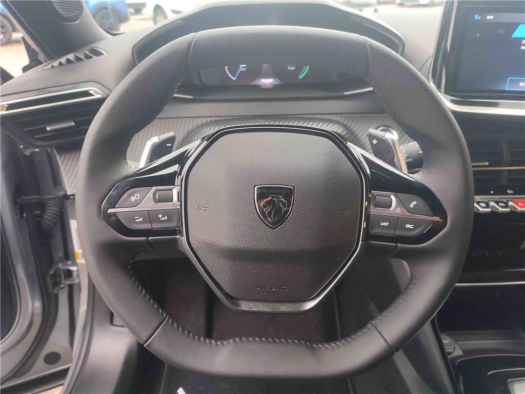 PEUGEOT 2008 HYBRID 145 E-DCS6 Allure