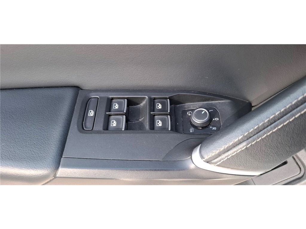 SEAT LEON E-HYBRID 204 CH DSG6 Xcellence