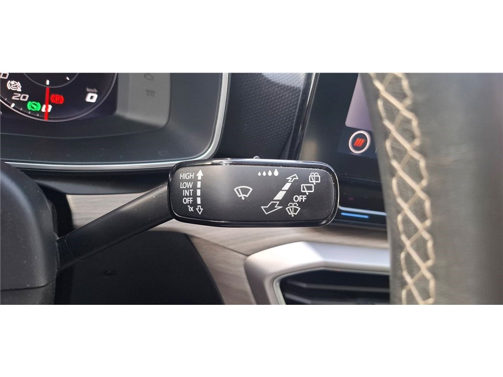 SEAT LEON E-HYBRID 204 CH DSG6 Xcellence