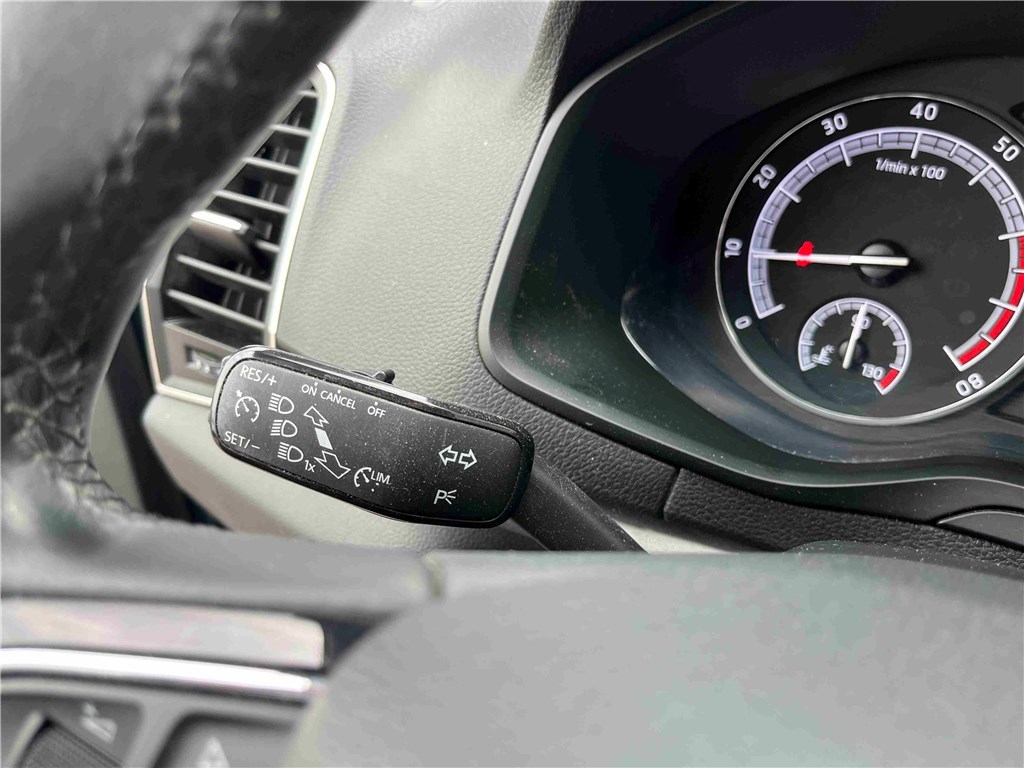 SKODA KAROQ 1.0 TSI 116 CH DSG7 Ambition