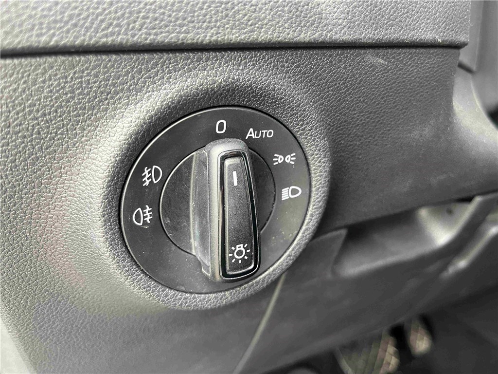 SKODA KAROQ 1.0 TSI 116 CH DSG7 Ambition