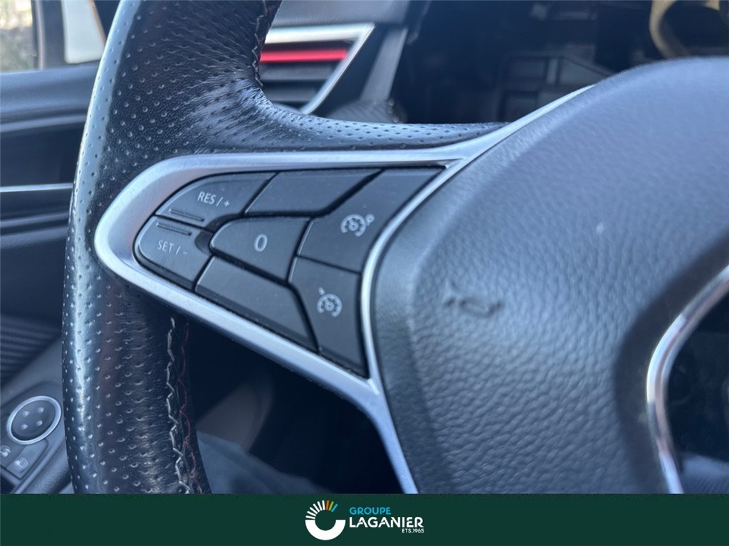 RENAULT CLIO E-TECH 140 RS Line