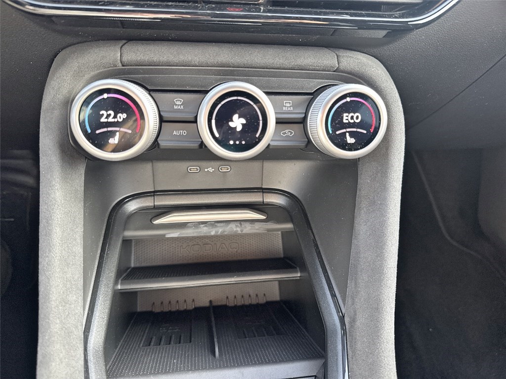 SKODA KODIAQ 1.5 TSI 204 CH HYBRIDE RECHARGEABLE PHEV DSG6 5PL Sportline