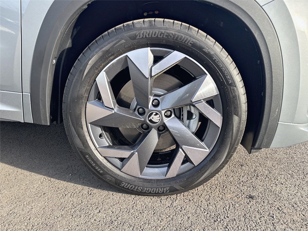 SKODA KODIAQ 1.5 TSI 204 CH HYBRIDE RECHARGEABLE PHEV DSG6 5PL Sportline