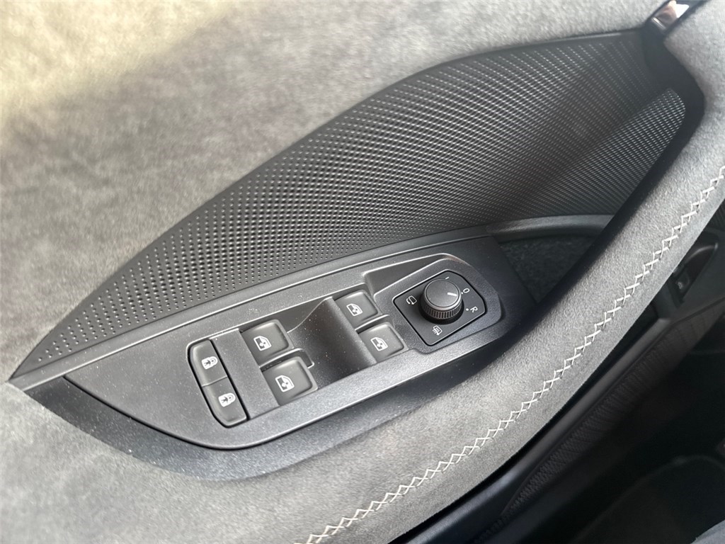 SKODA KODIAQ 1.5 TSI 204 CH HYBRIDE RECHARGEABLE PHEV DSG6 5PL Sportline