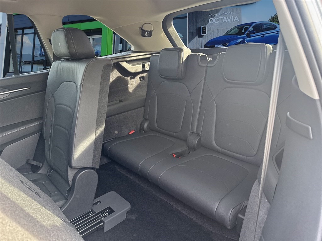 SKODA KODIAQ 2.0 TDI 150 CH SCR DSG7 7PL Plus Suite Noir