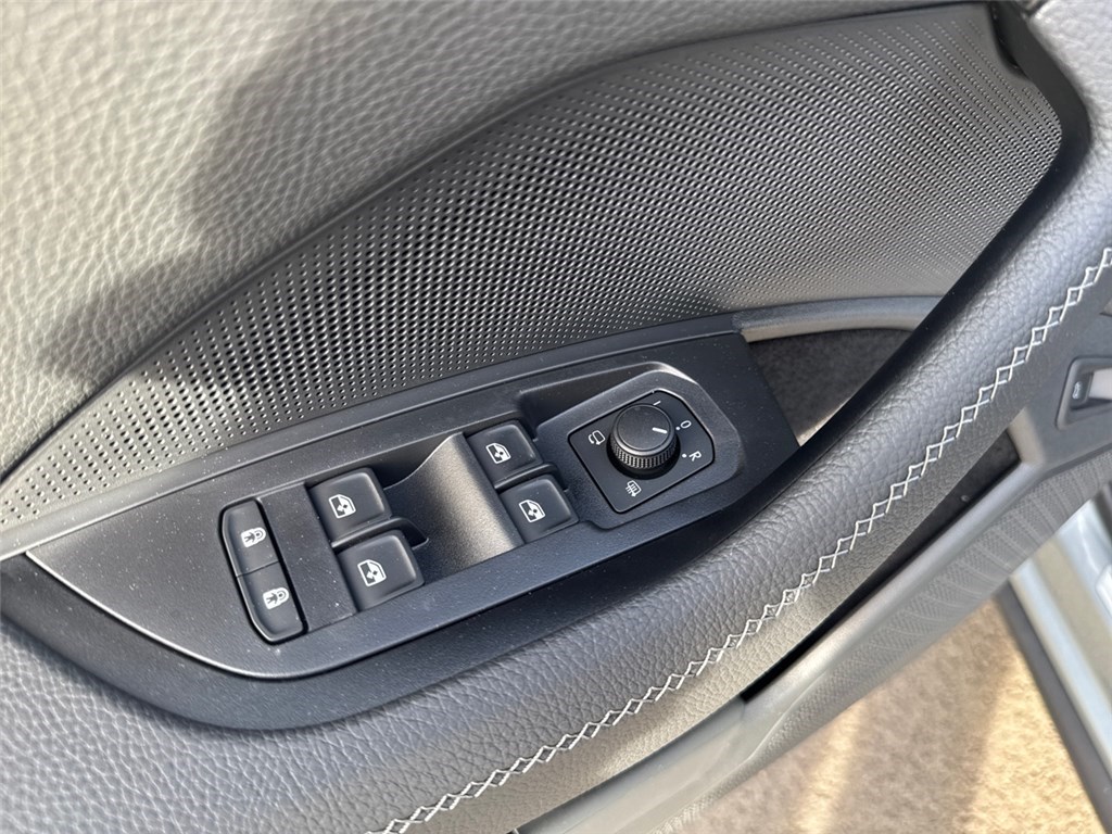 SKODA KODIAQ 2.0 TDI 150 CH SCR DSG7 7PL Plus Suite Noir