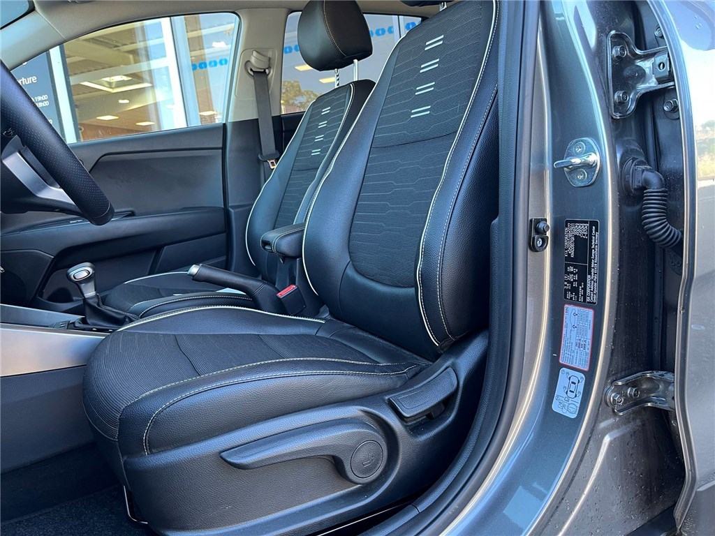 KIA STONIC 1.0 T-GDI 100 CH DCT7 GT Line