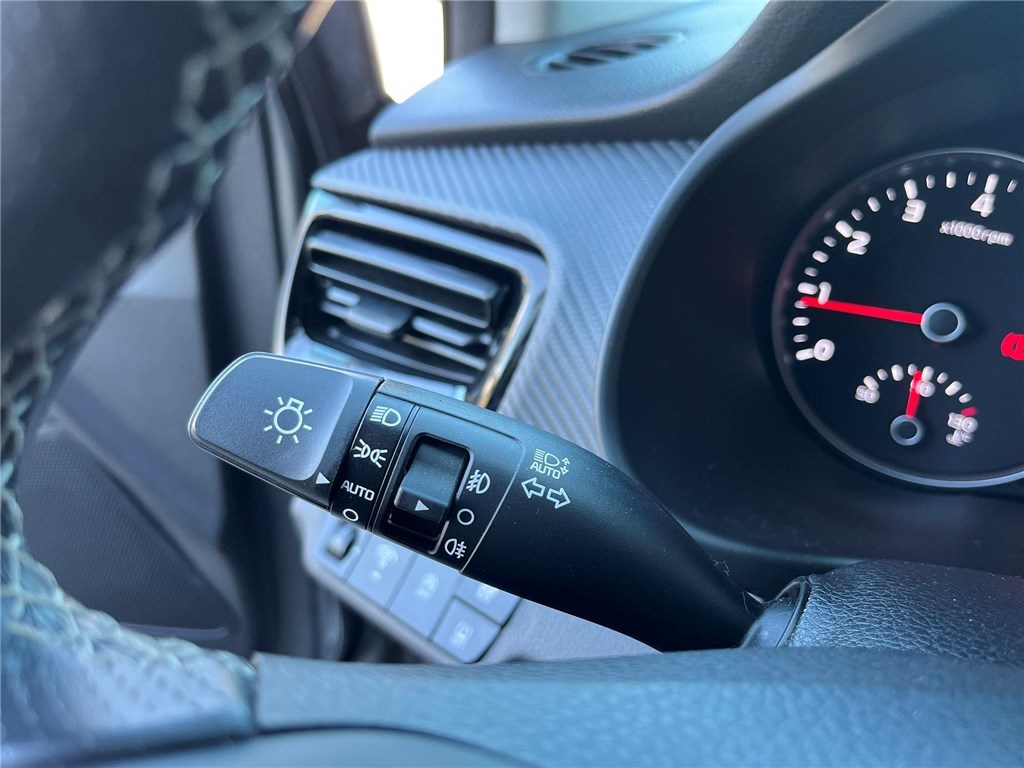 KIA STONIC 1.0 T-GDI 100 CH DCT7 GT Line