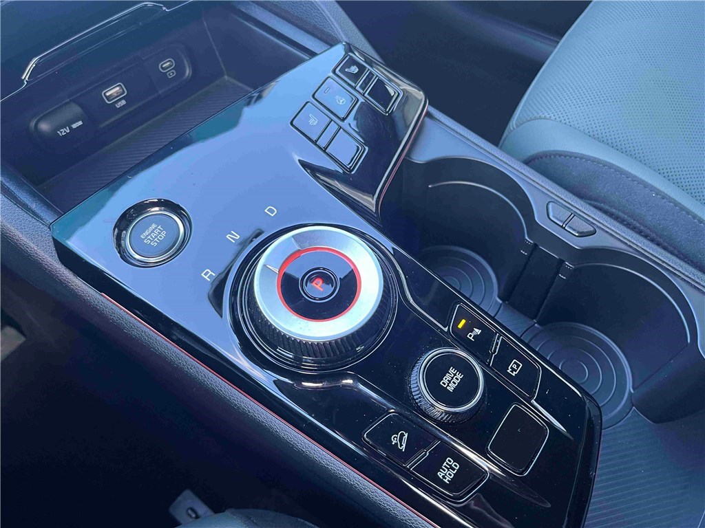 KIA SPORTAGE 1.6 T-GDI 210CH ISG HYBRIDE BVA6 4X2 30 Years