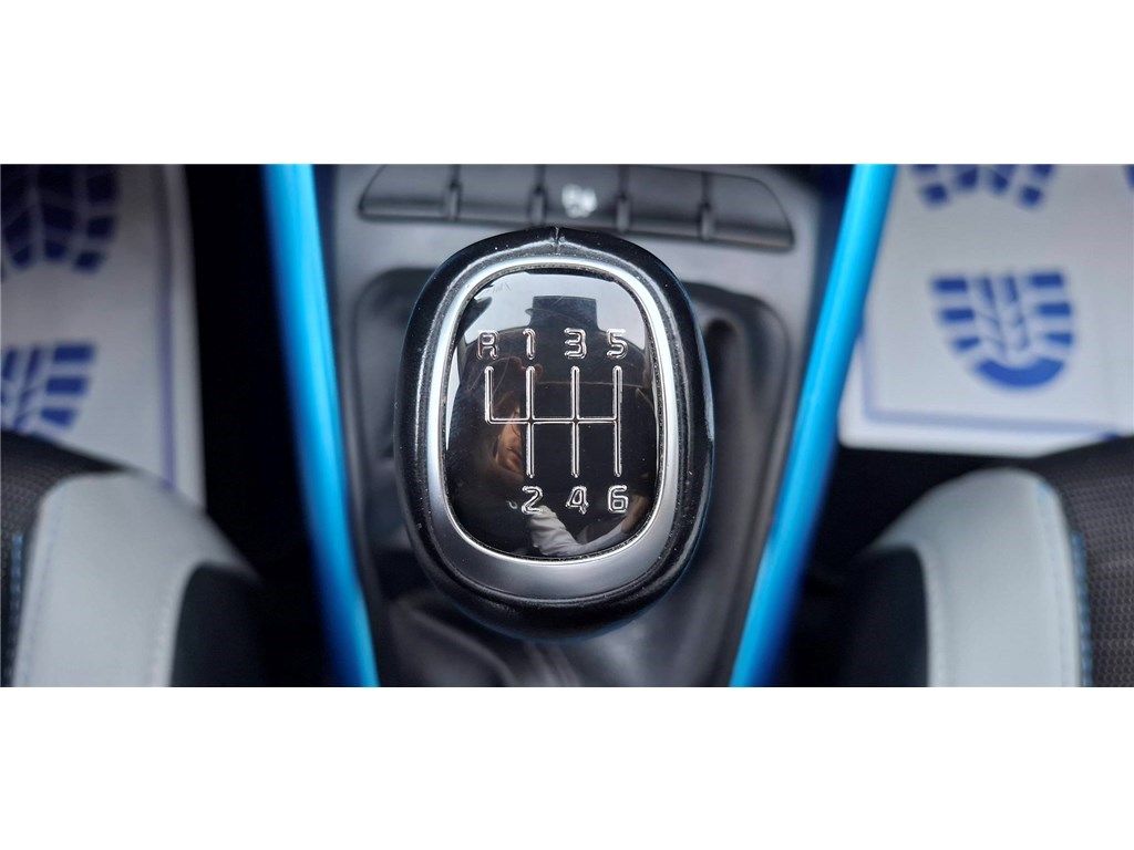 KIA STONIC 1.0 T-GDI 100 CH ISG BVM6 Blue Edition