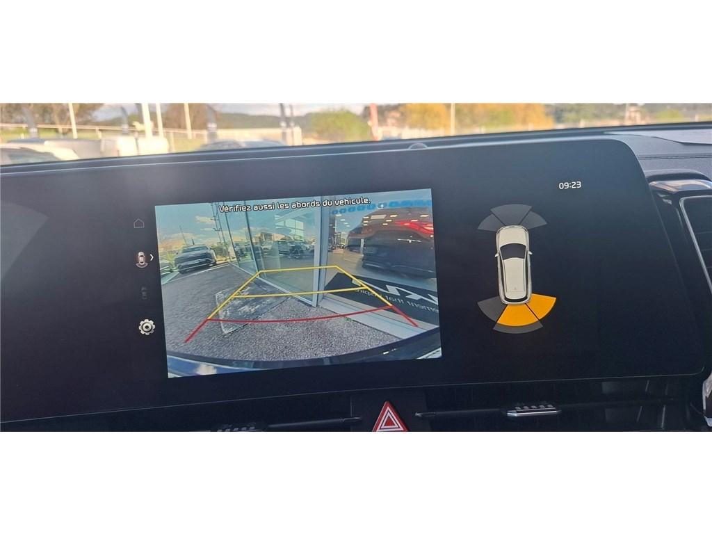 KIA SPORTAGE VP 1.6 T-GDI 230CH ISG HYBRIDE BVA6 4X2 Design