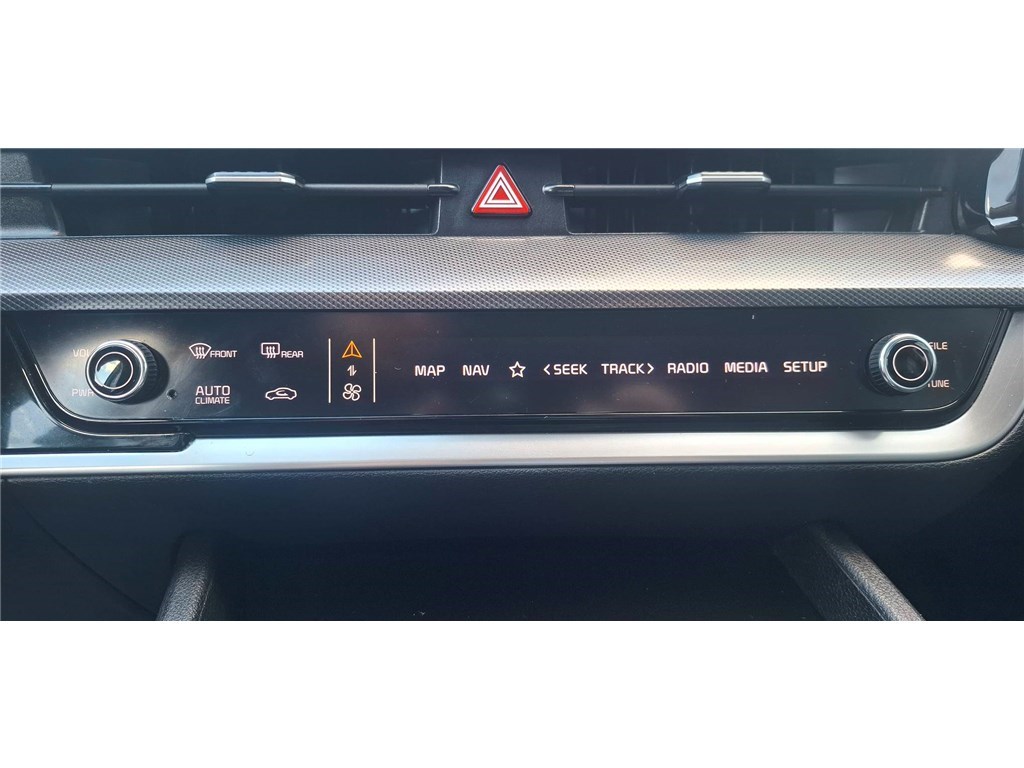 KIA SPORTAGE VP 1.6 T-GDI 230CH ISG HYBRIDE BVA6 4X2 Design