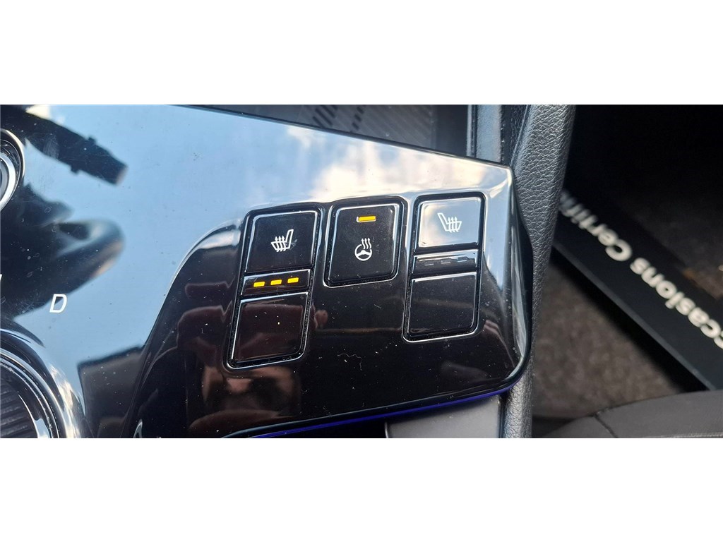 KIA SPORTAGE VP 1.6 T-GDI 230CH ISG HYBRIDE BVA6 4X2 Design