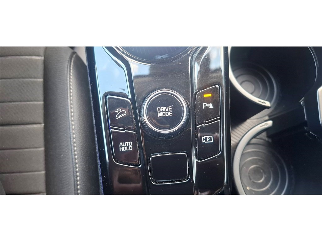 KIA SPORTAGE VP 1.6 T-GDI 230CH ISG HYBRIDE BVA6 4X2 Design