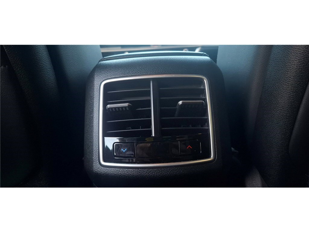 KIA SPORTAGE VP 1.6 T-GDI 230CH ISG HYBRIDE BVA6 4X2 Design