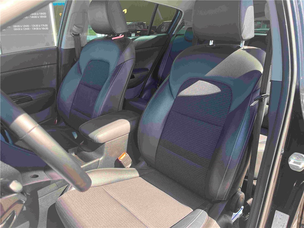 KIA SPORTAGE 1.6 CRDI 136CH MHEV ISG DCT7 4X2 Black Edition