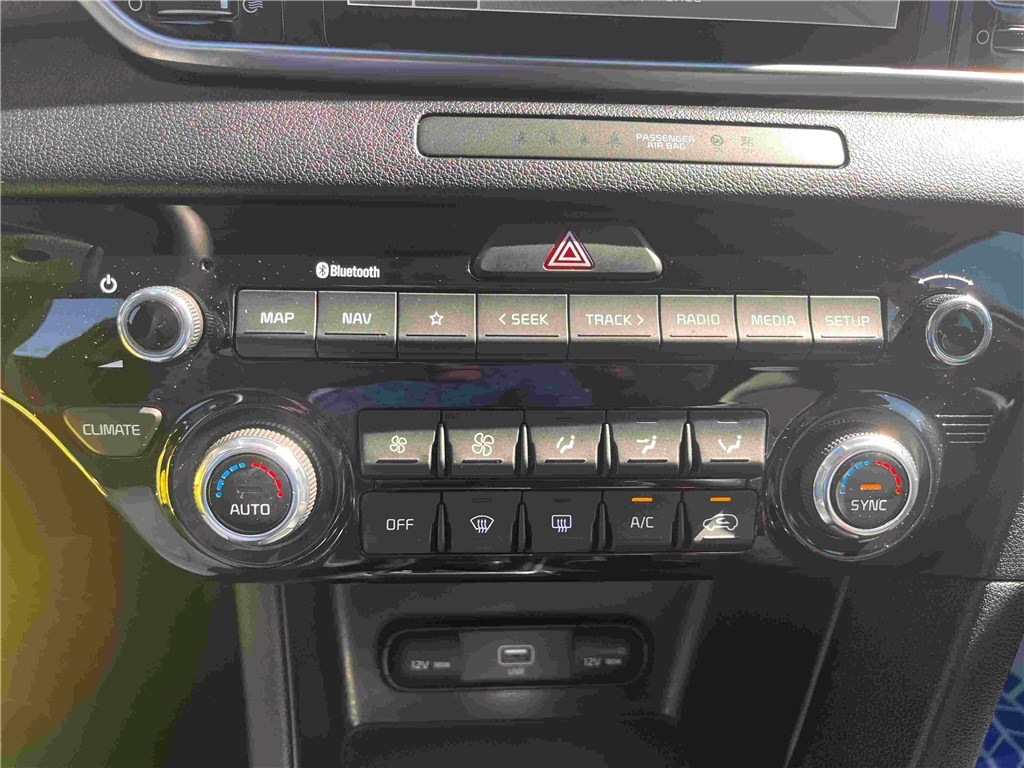 KIA SPORTAGE 1.6 CRDI 136CH MHEV ISG DCT7 4X2 Black Edition