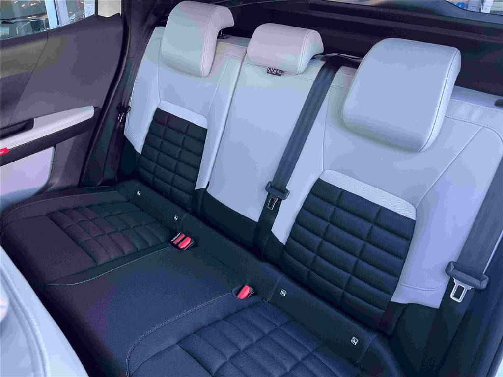 CITROEN C3 AIRCROSS HYBRIDE 145 E-DCS6 Max