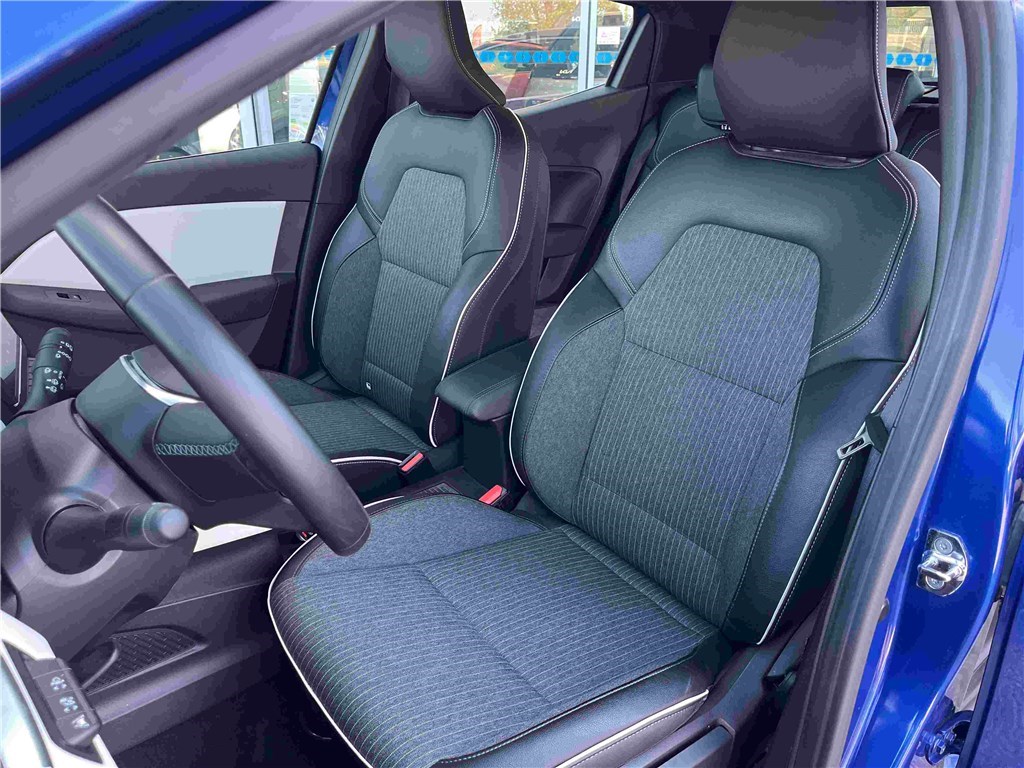 RENAULT CLIO V E-TECH 140 – 21N Intens