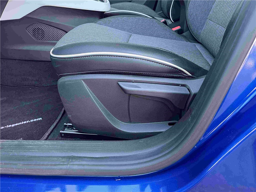 RENAULT CLIO V E-TECH 140 – 21N Intens