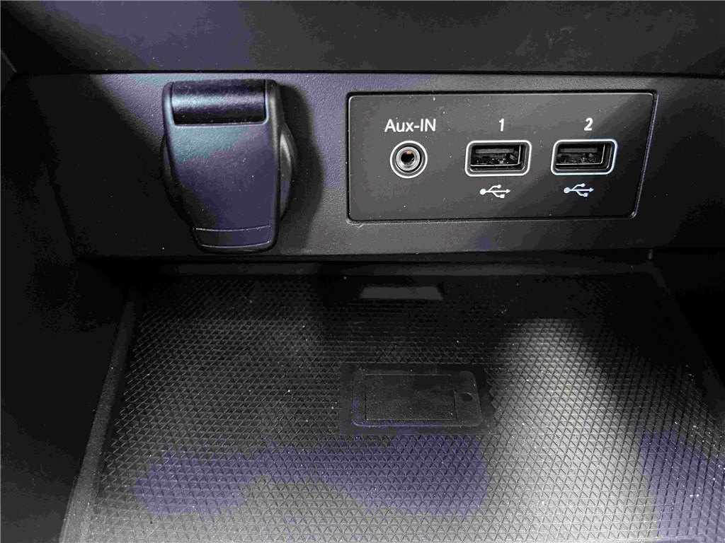 RENAULT CLIO V E-TECH 140 – 21N Intens