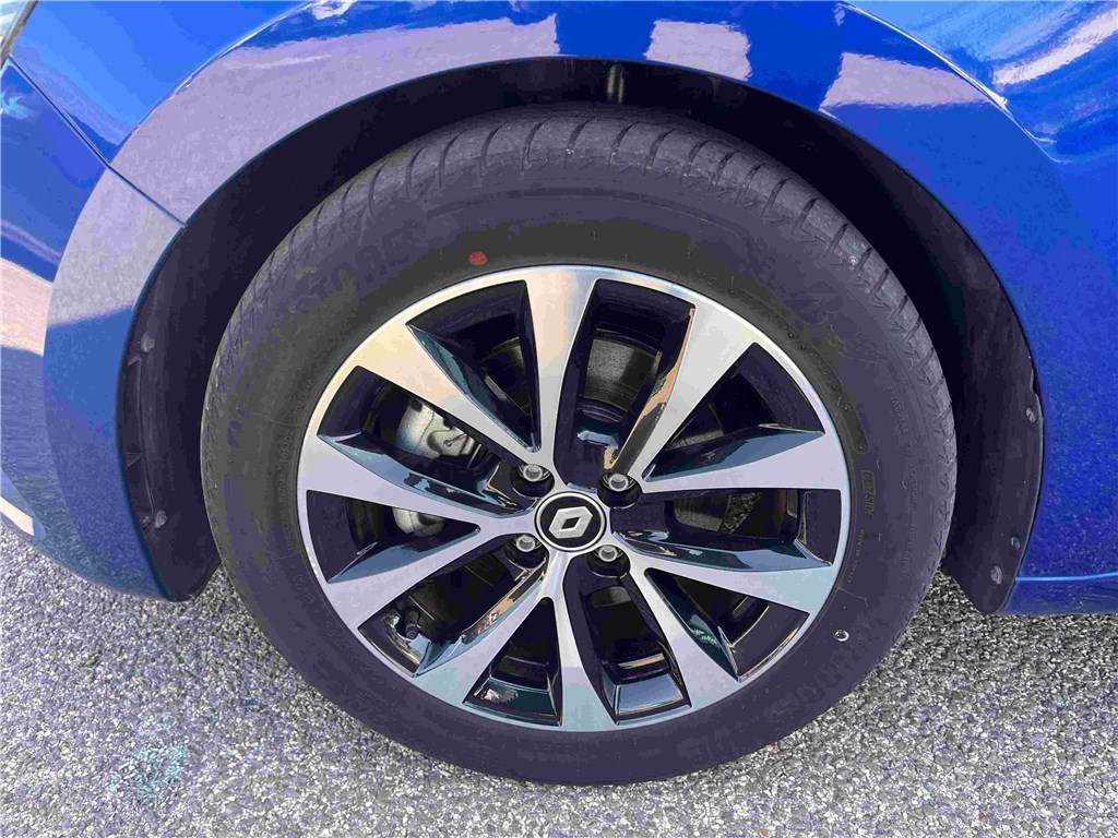 RENAULT CLIO V E-TECH 140 – 21N Intens