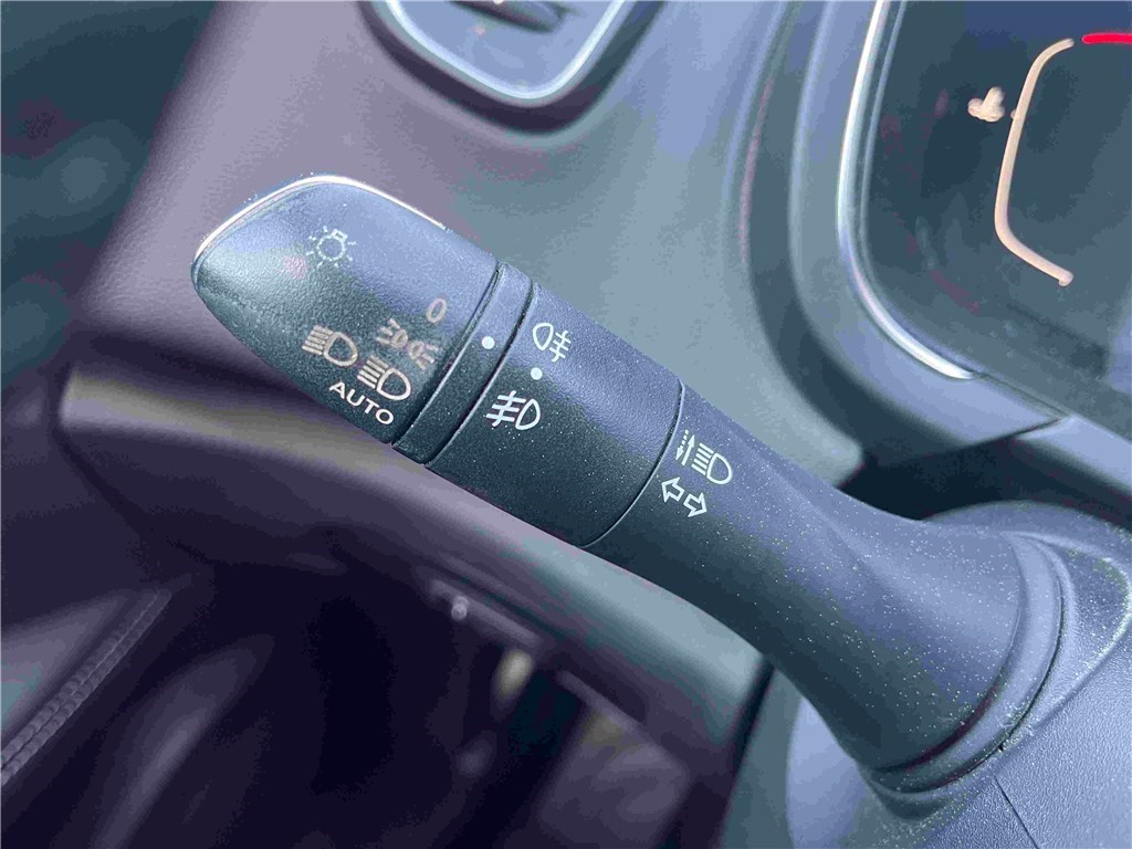 RENAULT SCENIC IV 1.3 TCE 115 ENERGY Zen