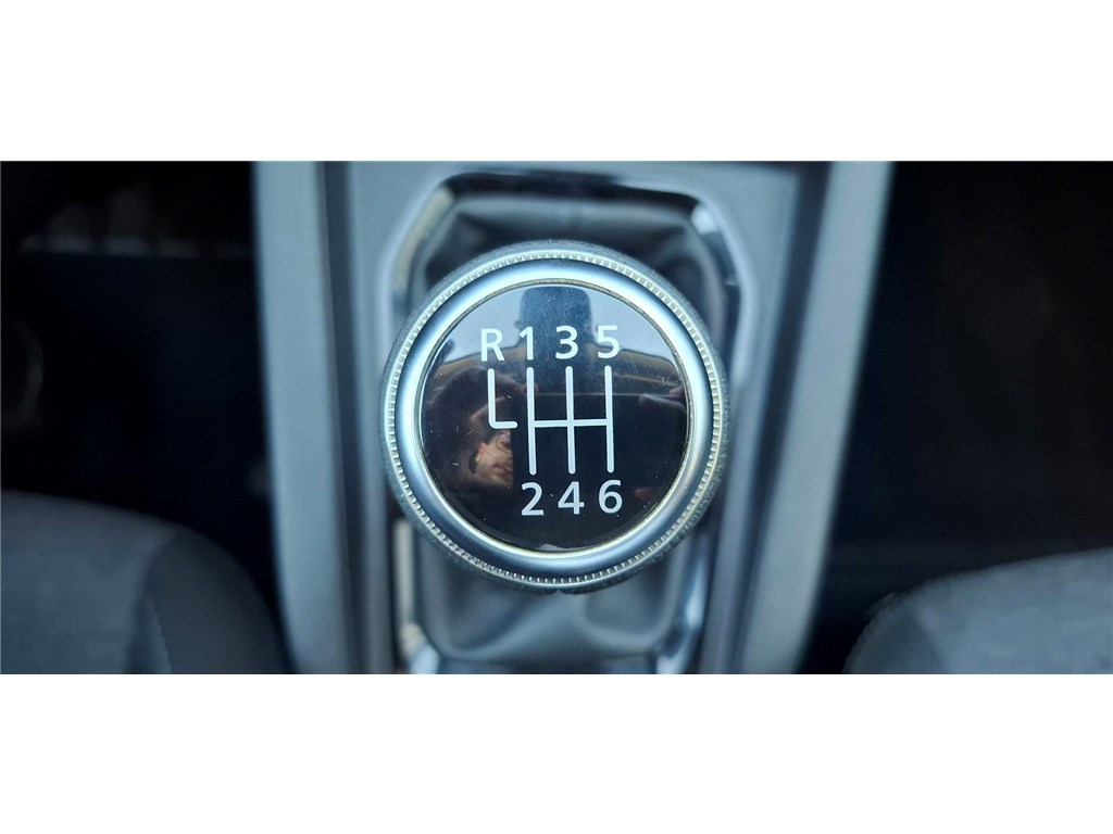 RENAULT CLIO V TCE 90 – 21 Zen