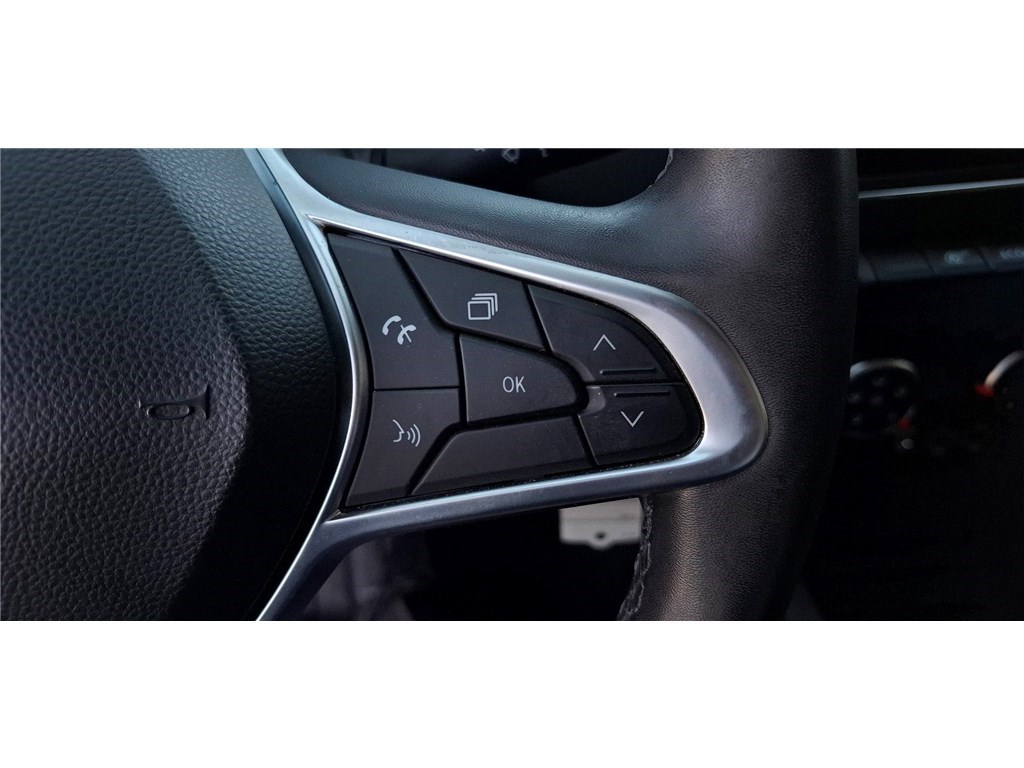 RENAULT CLIO V TCE 90 – 21 Zen