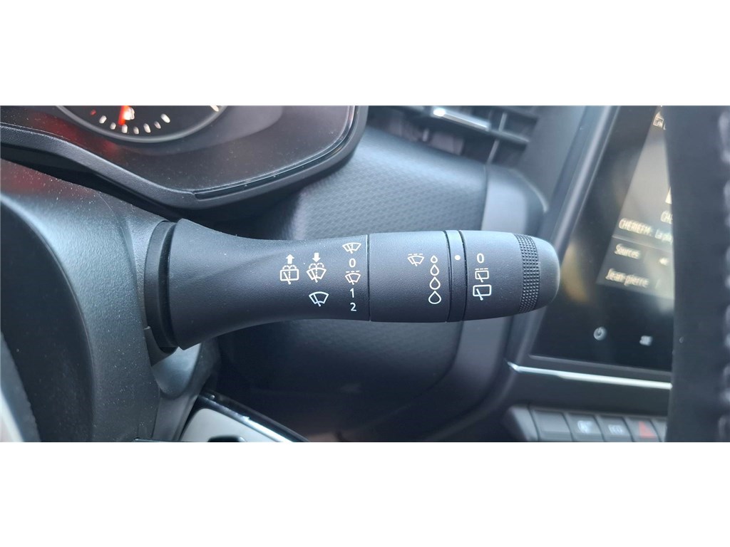 RENAULT CLIO V TCE 90 – 21 Zen