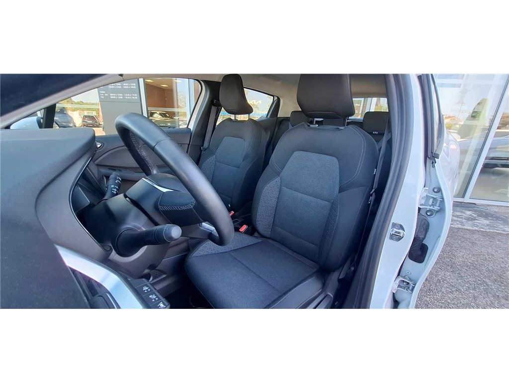 RENAULT CLIO V TCE 90 – 21 Zen