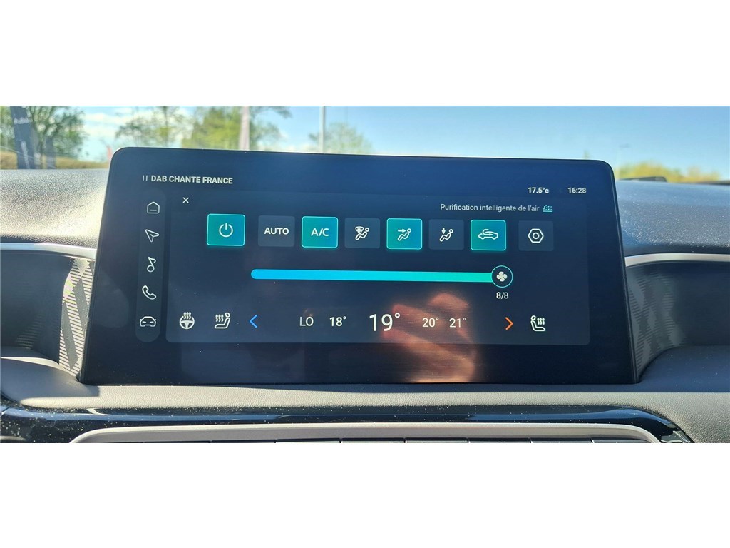 MG MG3 1.5 L HYBRID+ 195 CH Luxury