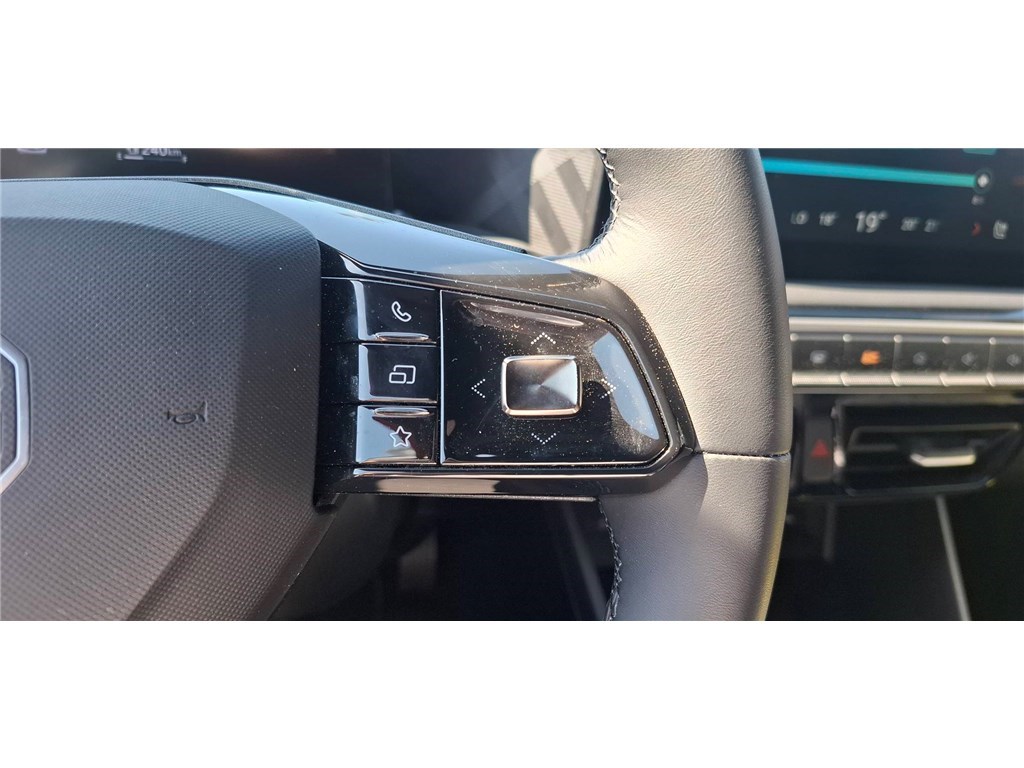 MG MG3 1.5 L HYBRID+ 195 CH Luxury