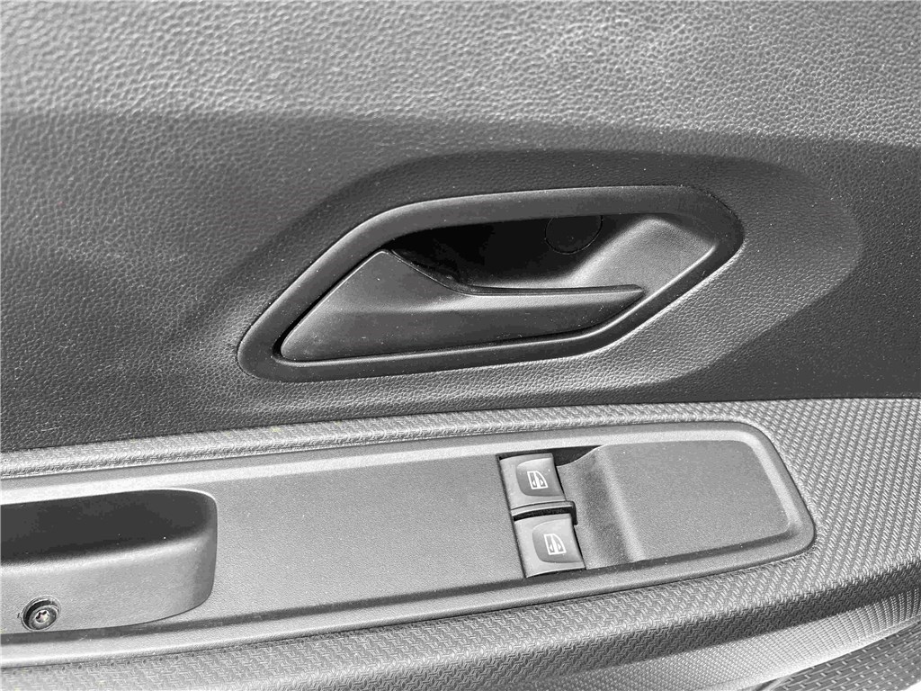 DACIA SANDERO ECO-G 100 Stepway Essentiel