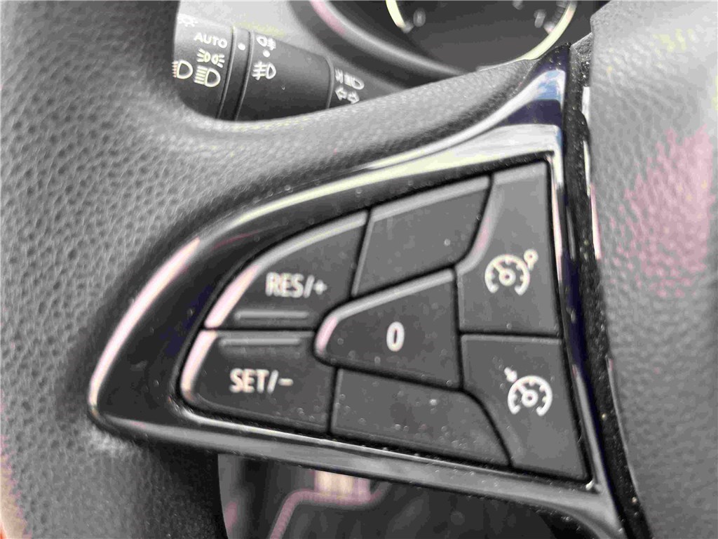 DACIA SANDERO ECO-G 100 Stepway Essentiel